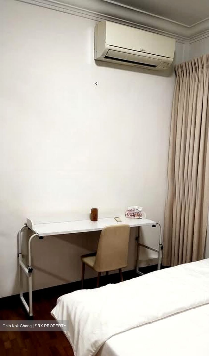 Blk 654 Woodlands Ring Road (Woodlands), HDB Executive #556111811